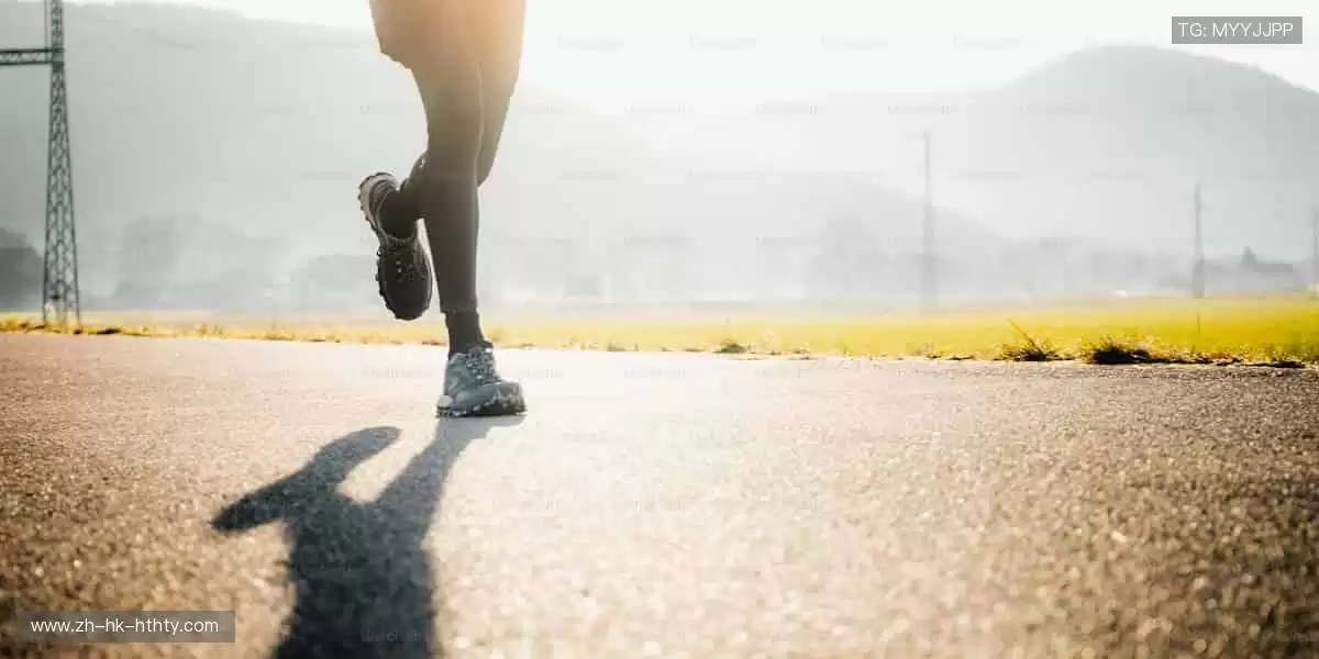 🌟 球星同款周边，把热爱穿在身上，戴在腕间！👕